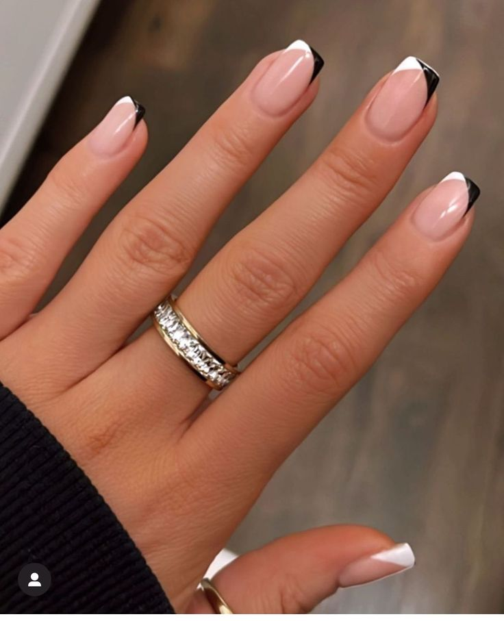 15 Minimalist Nail Art Ideas for Chic, Simple, and Timeless Nails 15 Minimalist French Manicure