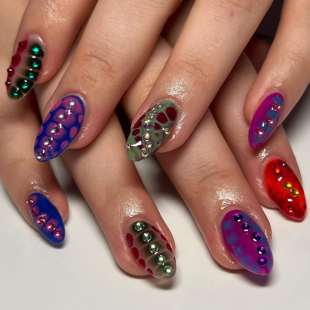 15 Blooming Gel Nail Art Designs for Stunning Looks 4 blooming gel nail art