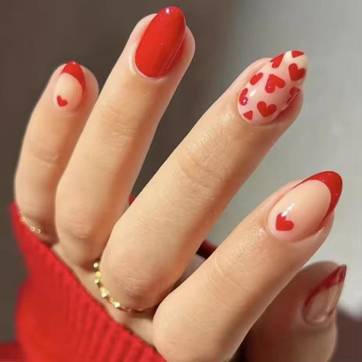 15 Minimalist Nail Art Ideas for Chic, Simple, and Timeless Nails 6 image 6