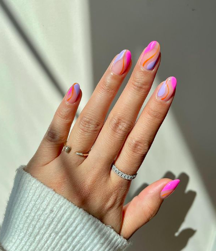 13 Short Almond Nails Ideas for Stylish and Practical Looks 7 image 134