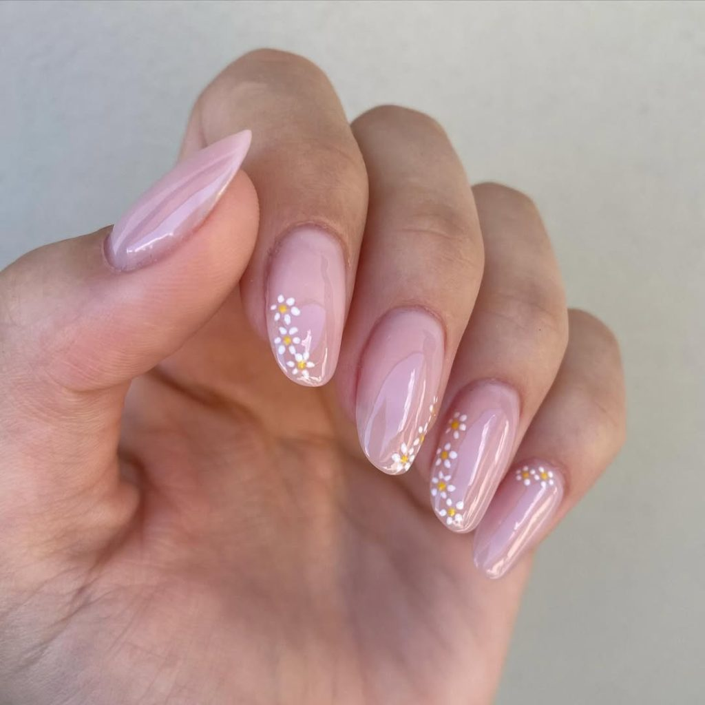 18 March Nails Ideas Spring Beauty at Your Fingertips 6 image 180