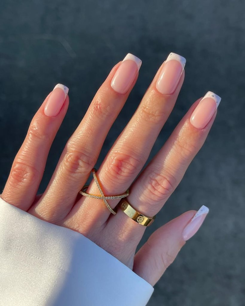 16 Simple Spring Nails Fresh and Elegant Designs for Spring 16 image 223