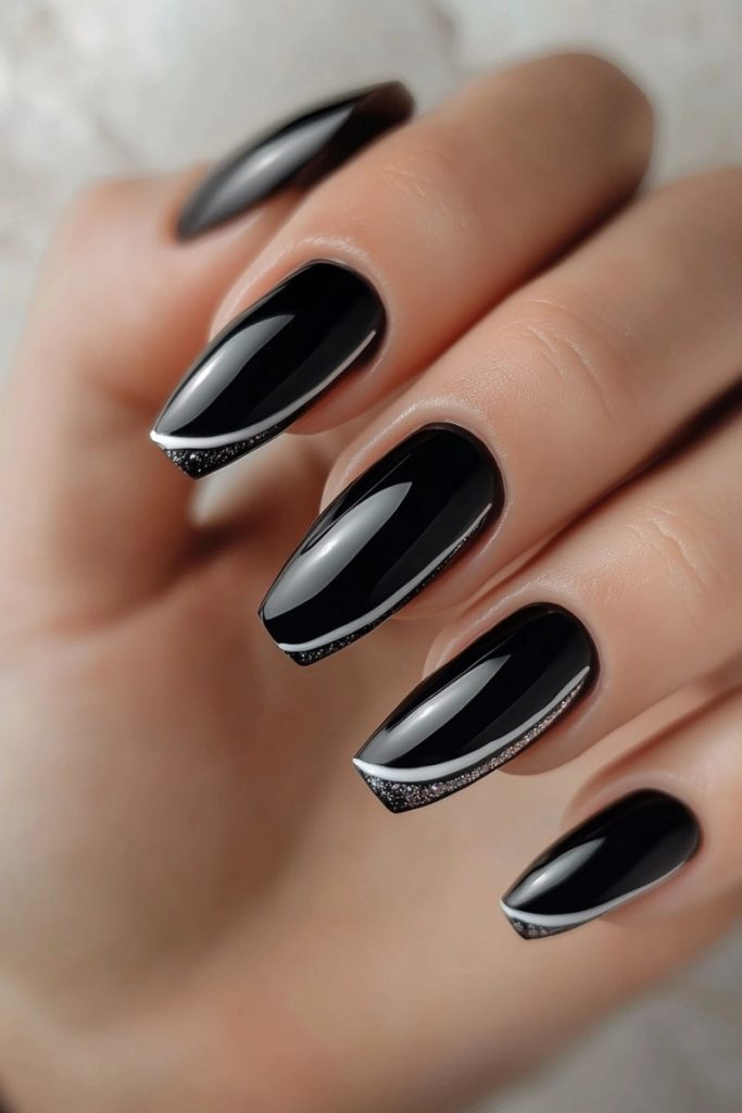 17 Bold Black Nail Ideas for Instant Glam 16 image 34