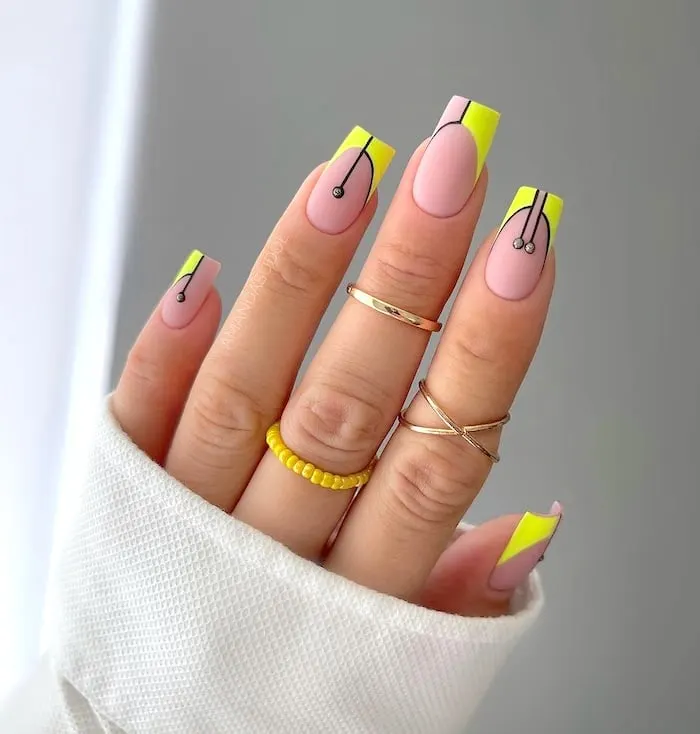 37 Neon Pink Nails Bold Manicure Ideas for Every Style 12 image 68