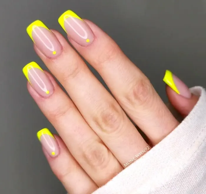 37 Neon Pink Nails Bold Manicure Ideas for Every Style 35 image 91