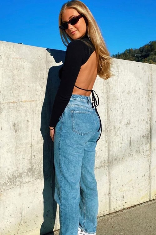 Going Out Outfits That Make You Look Stylish Instantly 11 Backless Top & Jeans