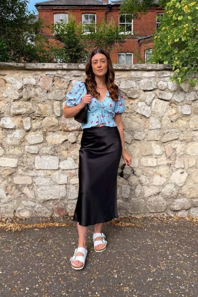 Stylish Birkenstock Outfit Ideas for Every Occasion 5 Birkenstock Outfits 15 640x960 1