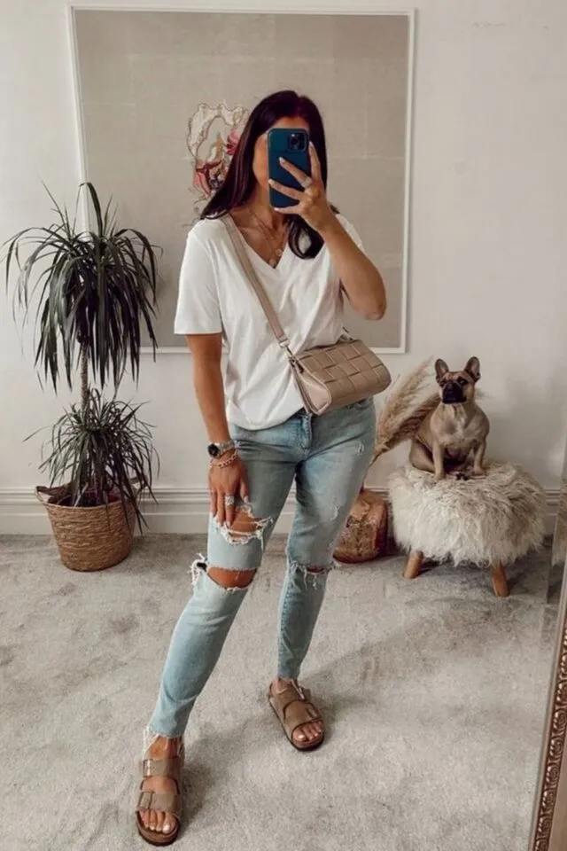 Stylish Birkenstock Outfit Ideas for Every Occasion 6 Birkenstock Outfits 16 640x960 1