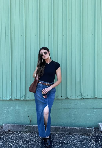 Stylish Jean Skirt Outfits for a Trendy Look 8 Black Tee Top, Long Jean Skirt and Platform Shoes