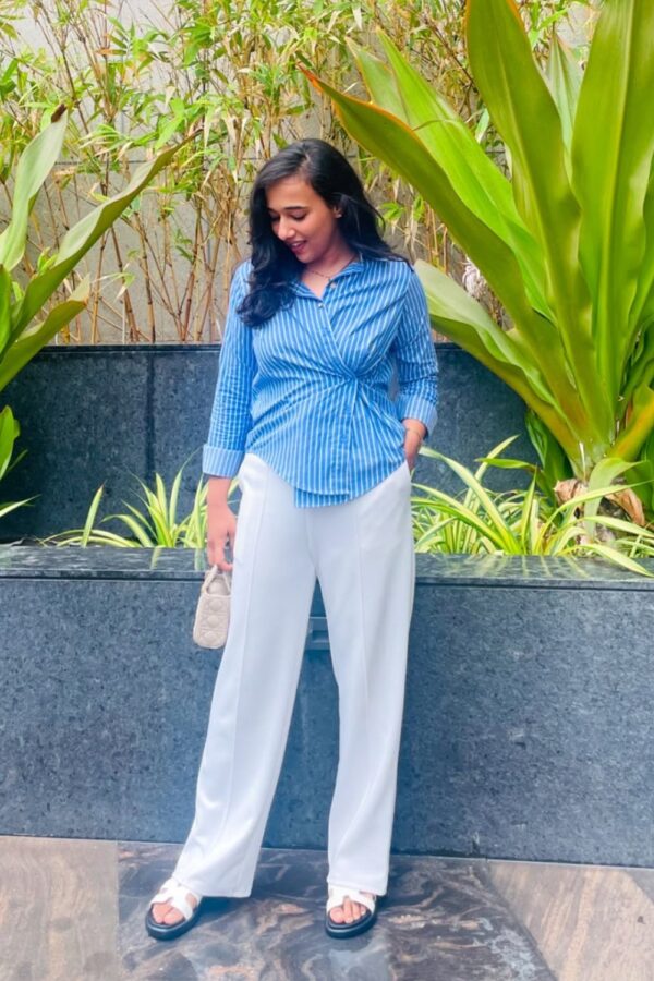 White Pants Outfit Ideas to Elevate Your Style 5 Blue Striped Shirt and White Pants