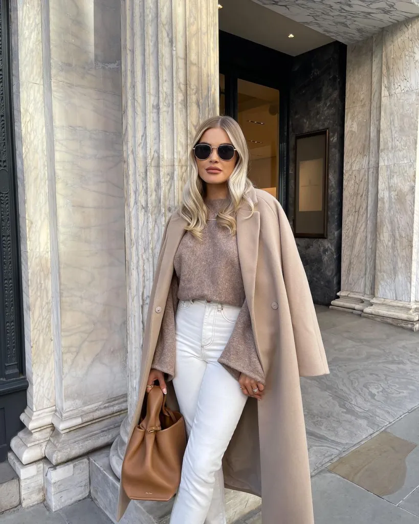 White Jeans Outfit Ideas for a Stylish Look 3 COAT AND WHITE JEANS 1