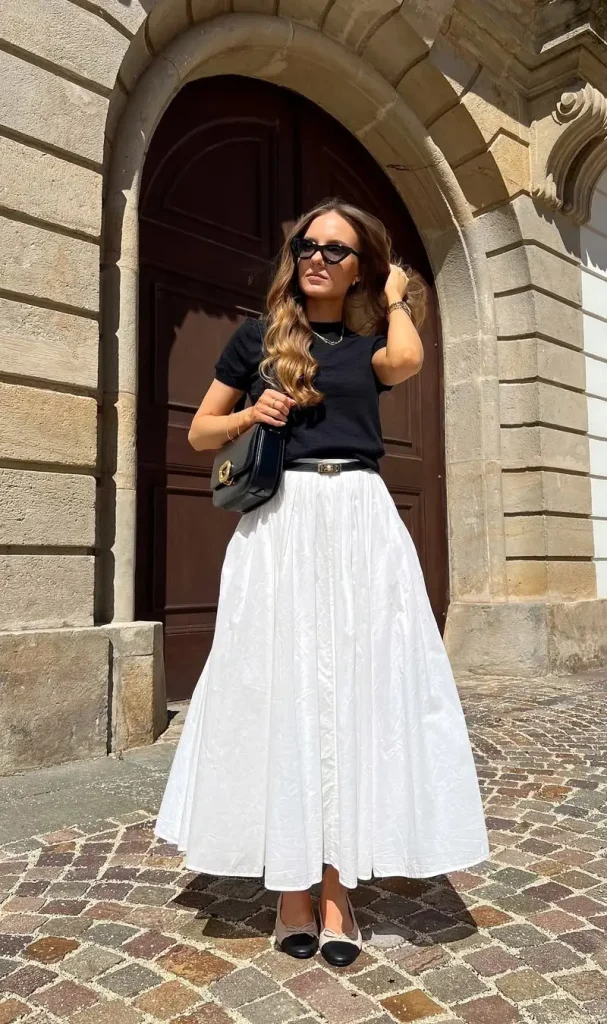 White Maxi Skirt Outfit Ideas for a Chic Look 10 Classic Contrast