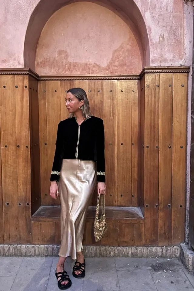 Morocco Outfits for a Stylish and Comfortable Trip 11 Elegant Evening in Marrakesh