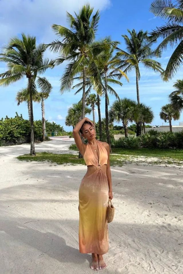 Miami Outfits for Every Occasion Stay Stylish and Chic 7 Miami Outfits Florida 5 640x960 1