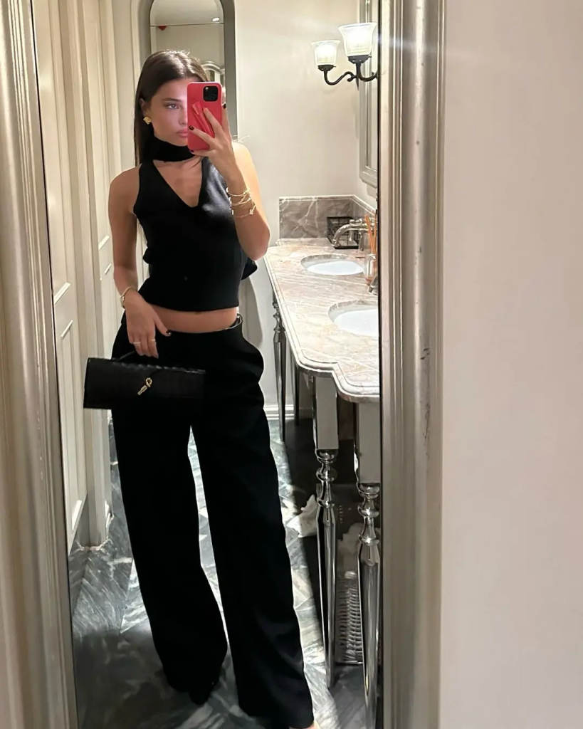 Best Date Night Outfit Ideas to Look Stylish and Confident 11 image 11