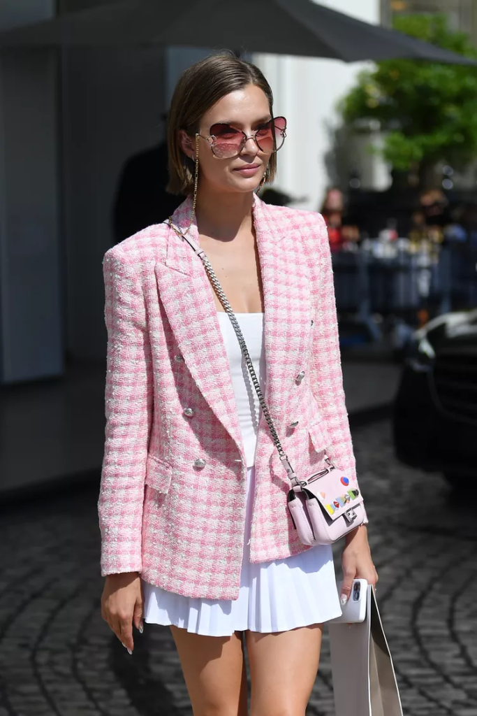 11 Stylish Tennis Skirt Outfit Ideas for Any Occasion 4 image 118