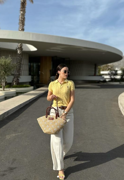 13 Teacher Outfits Stylish and Comfortable for Every Day 2 image 186