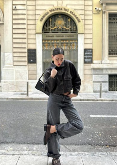 13 Teacher Outfits Stylish and Comfortable for Every Day 11 image 195