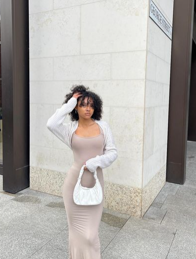 13 Teacher Outfits Stylish and Comfortable for Every Day 12 image 196