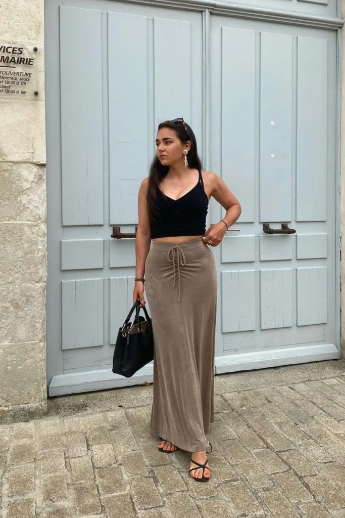 16 Chic Long Skirt Outfits for Every Occasion 10 image 25
