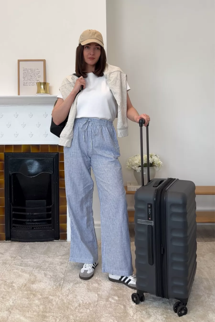 17+ Comfy Airport Outfit Ideas You’ll Want To Copy This Summer 6 image 287