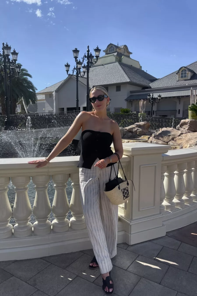 15 Las Vegas Outfit Ideas Stylish Looks for a Glamorous Trip 12 image 312