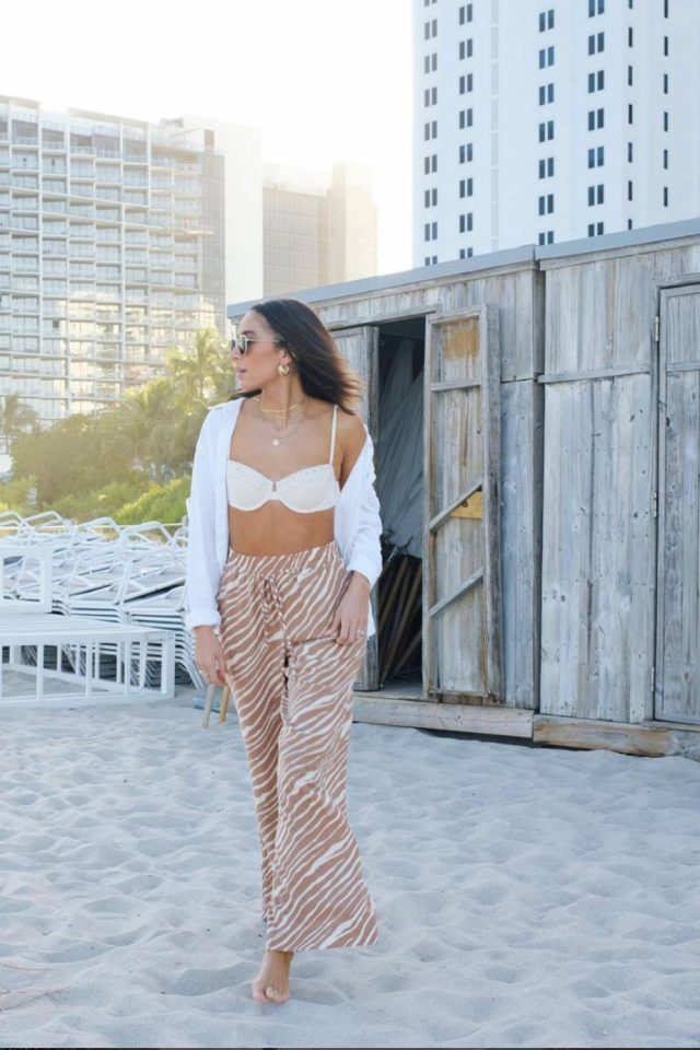 Miami Outfits for Every Occasion Stay Stylish and Chic 6 image 404