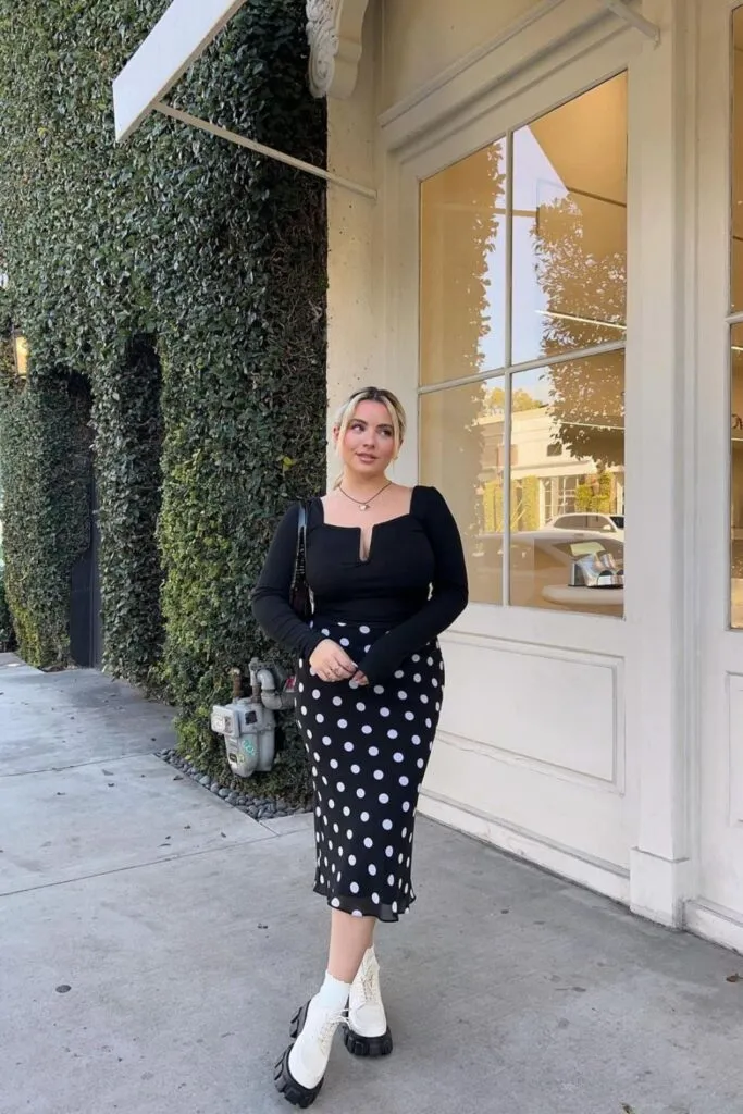 Trendy Midi Skirt Outfits to Elevate Your Style 9 1 Midi Skirt Outfits 12 683x1024 1