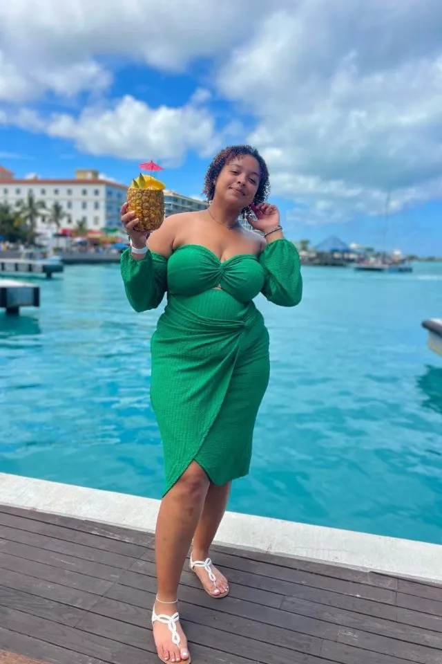 Bahamas Outfit Ideas for Every Island Occasion 2 Bahamas Outfits 19 640x960 1
