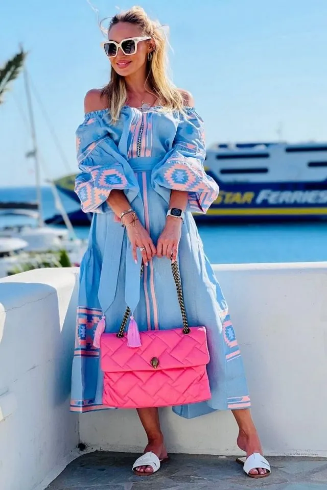 Greece Outfit Ideas for Stunning Vacation Looks 13 Greece Outfits 25 640x960 1