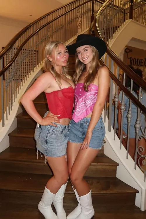 Rodeo Outfits to Wear for Cute and Stylish Looks 11 Rodeo outfits 13