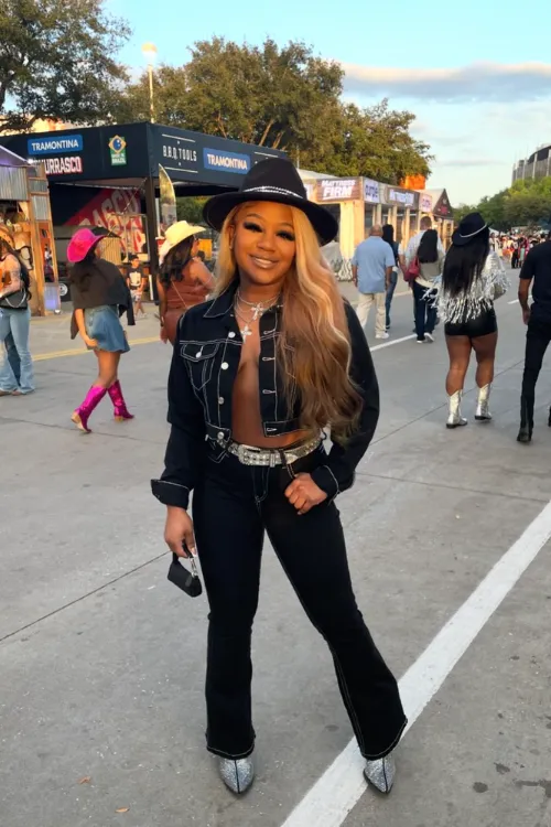 Rodeo Outfits to Wear for Cute and Stylish Looks 4 Rodeo outfits 7