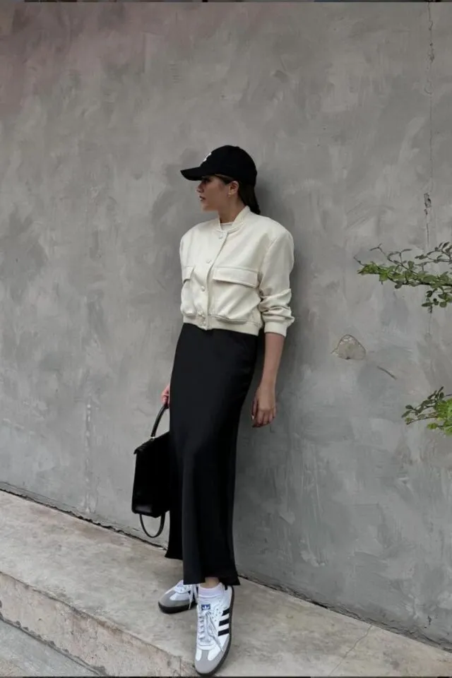 Satin Skirt Outfit Ideas for Every Style and Season 6 Satin Skirts Outfits 10 640x960 1