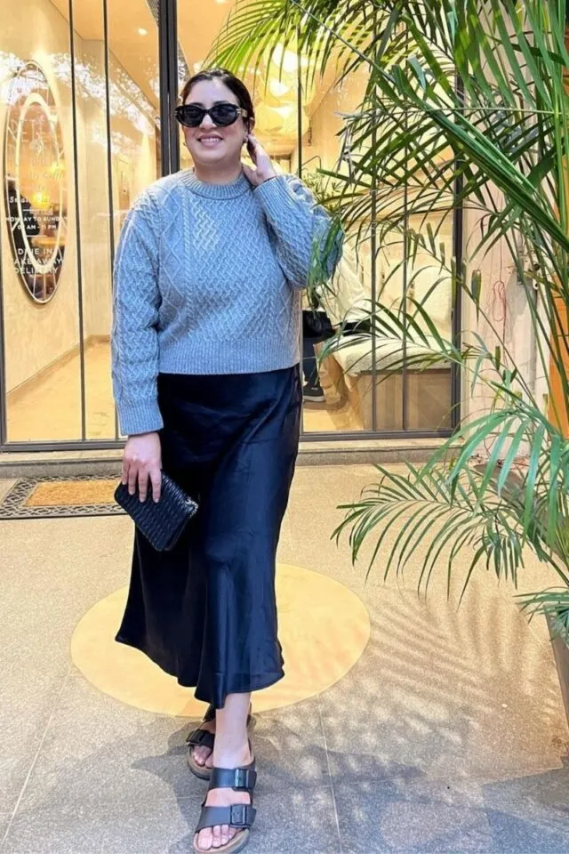 Satin Skirt Outfit Ideas for Every Style and Season 13 Satin Skirts Outfits 18 640x960 1