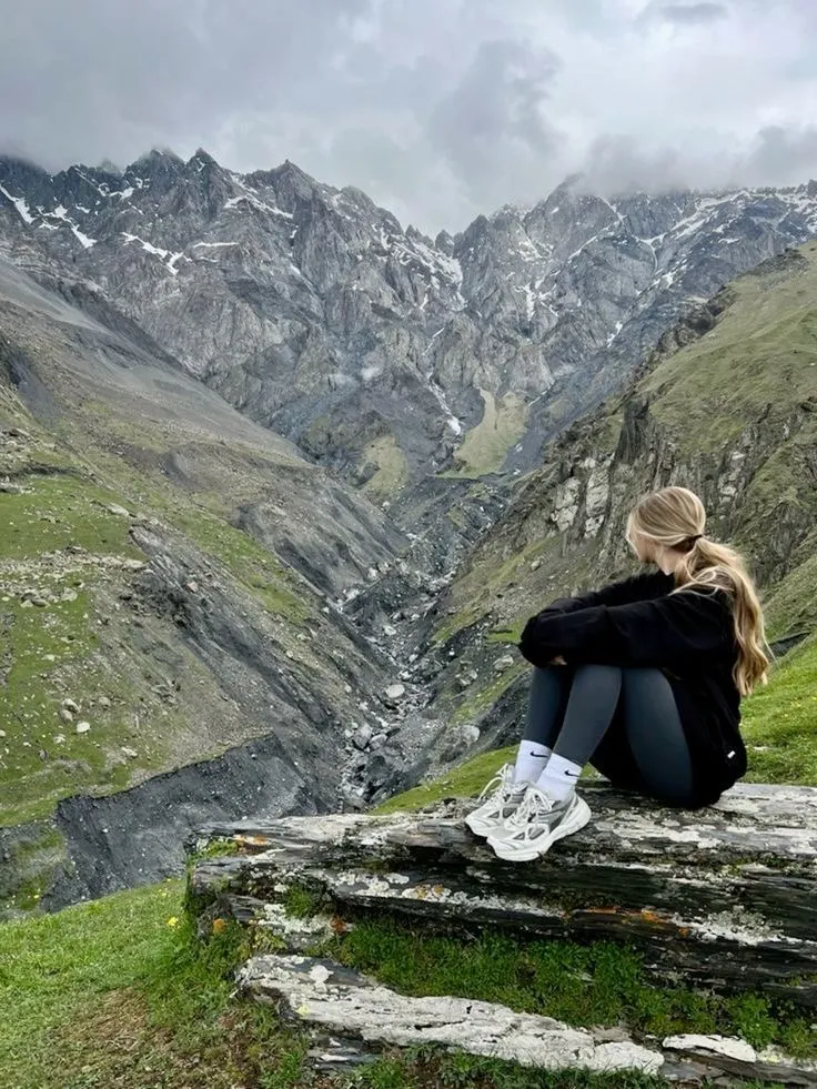 Hiking Outfit Summer Ideas That Keep You Cool and Stylish 1 cbabf3f473df65cb2db3555251295b55