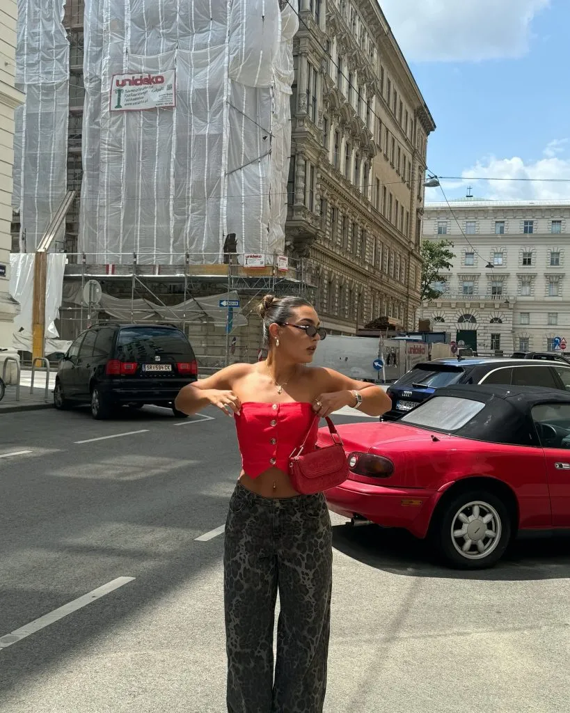 90s Style Fashion Trends That Are Making a Comeback 3 image 4428493 819x1024 1