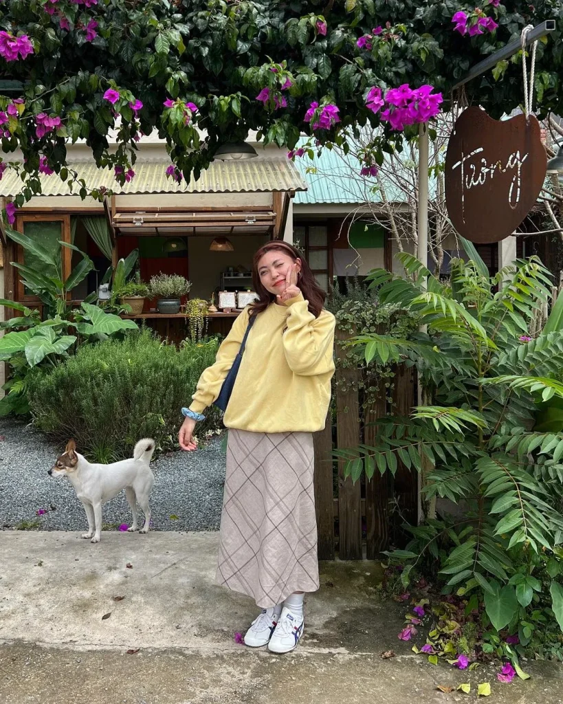 Stylish Japan Outfit Ideas for Everyday Wear 11 thaomy.n 1697182970 3212526059769545885 1912621123 edited